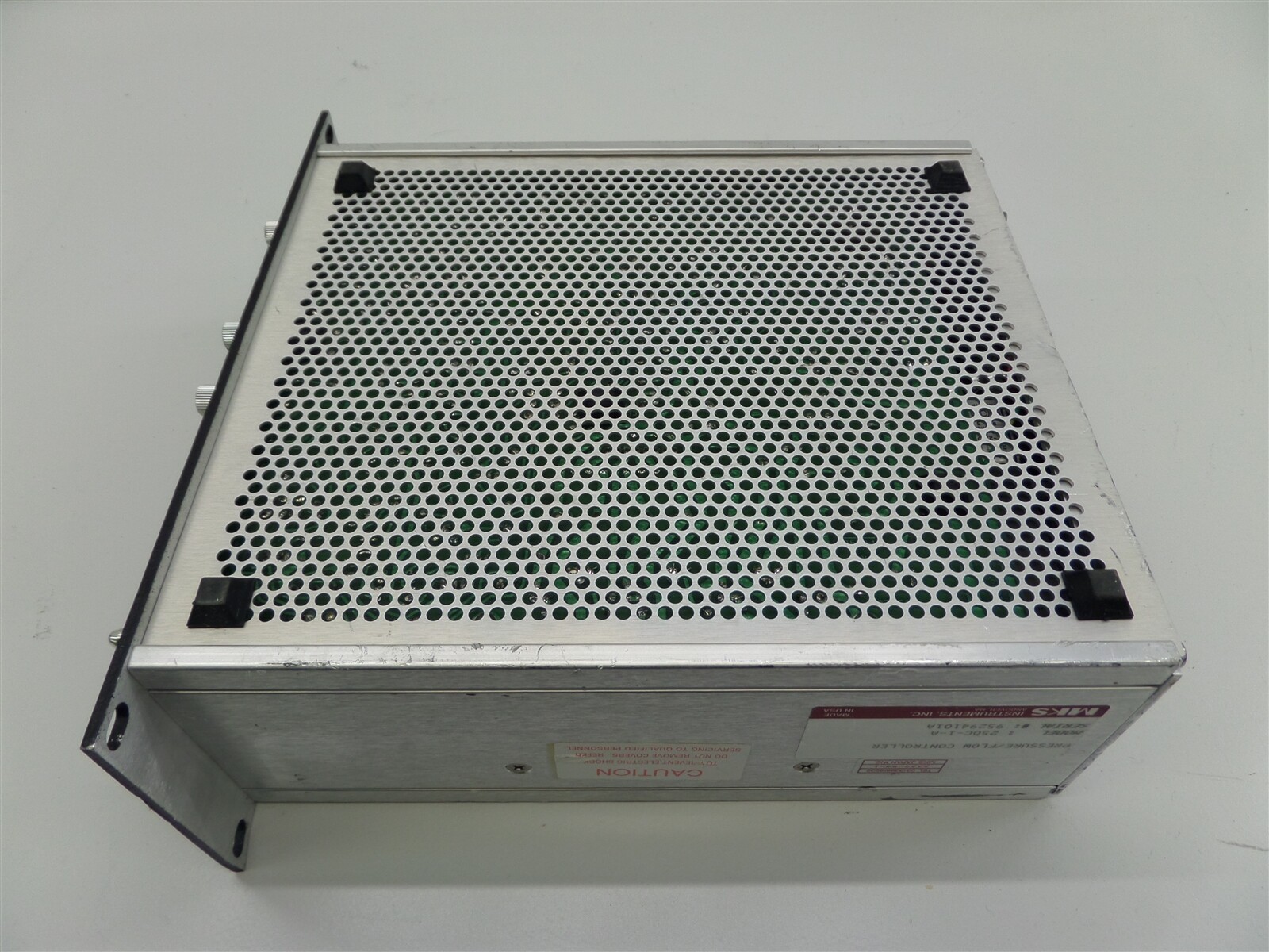 MKS Type 250 Pressure/Flow Controller 250C-1-A