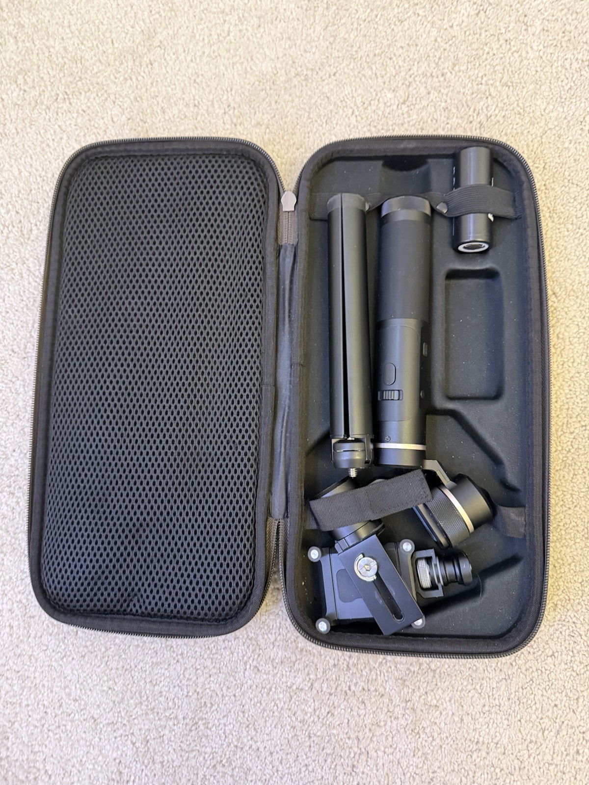FeiyuTech 3-Axis Foldable Gimbal Stabilizer - Case & Tripod