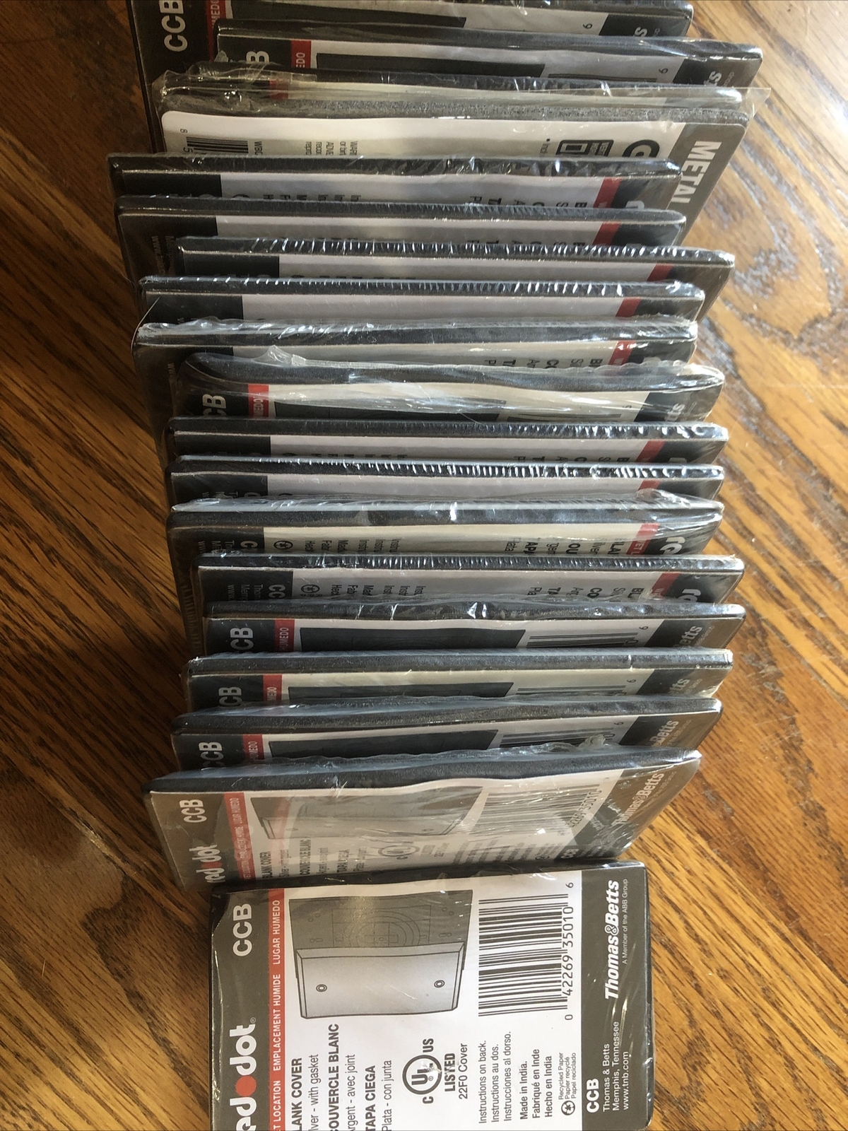 THOMAS & BETTS Red Dot 2CCB Gang Blank Cover Waterproof Silver Lot of 19 NEW