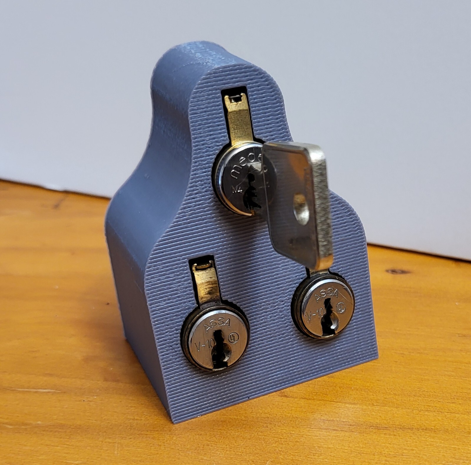 KikStand 3 KIK - Key In Knob Shelf Desk Display Mount Stand - Locksport