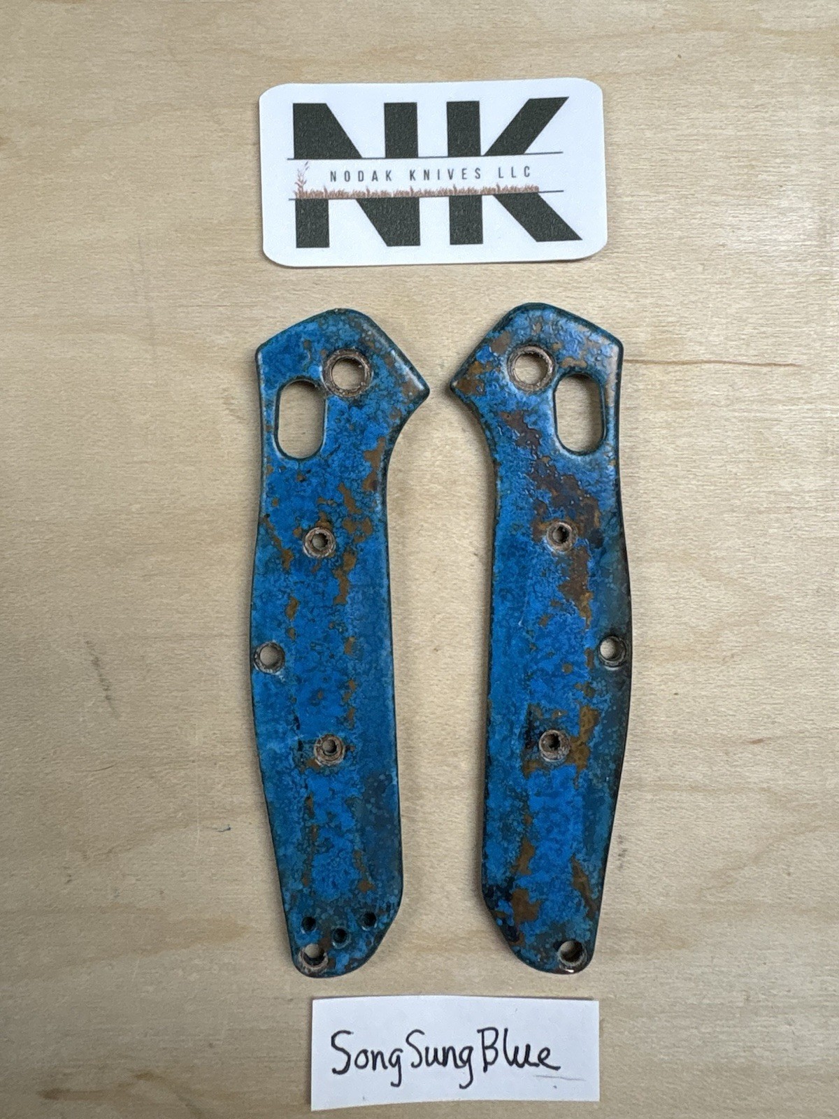 Nodak Custom “Song Sung Blue” Shipwreck Copper Benchmade 945 Mini Osborne Scales
