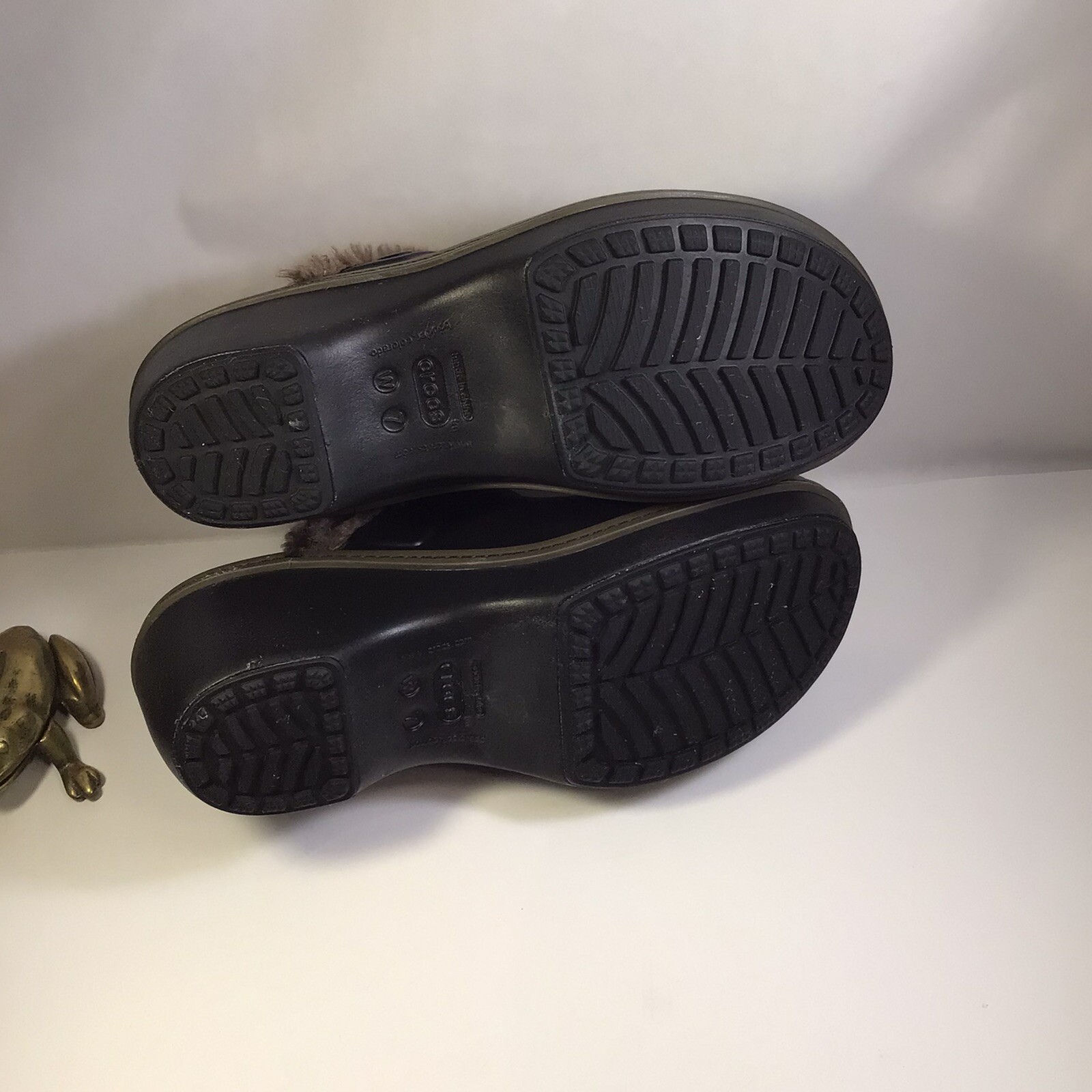 crocs womens slip on size 7
