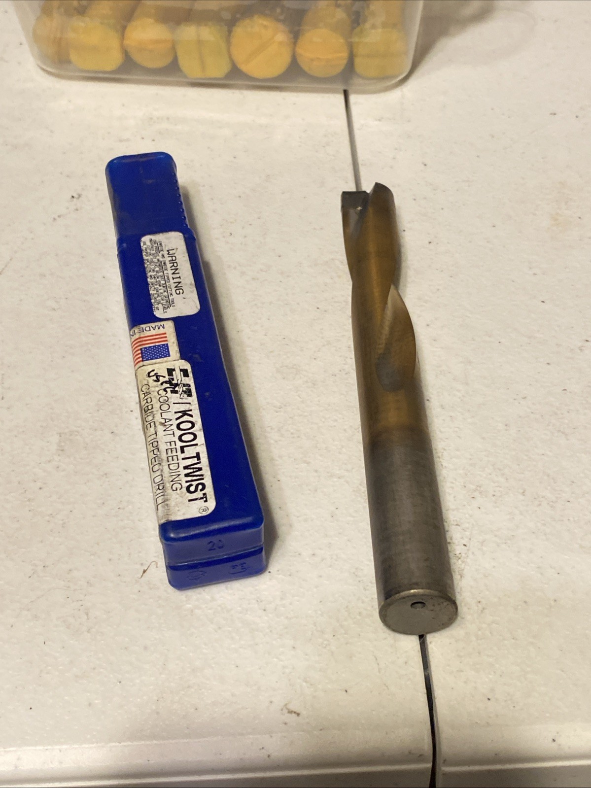 Lightly USED CJT/KOOLTWIST S SHANK CARBIDE TIPPED COOLANT TWIST DRILL 23/32 (I9)