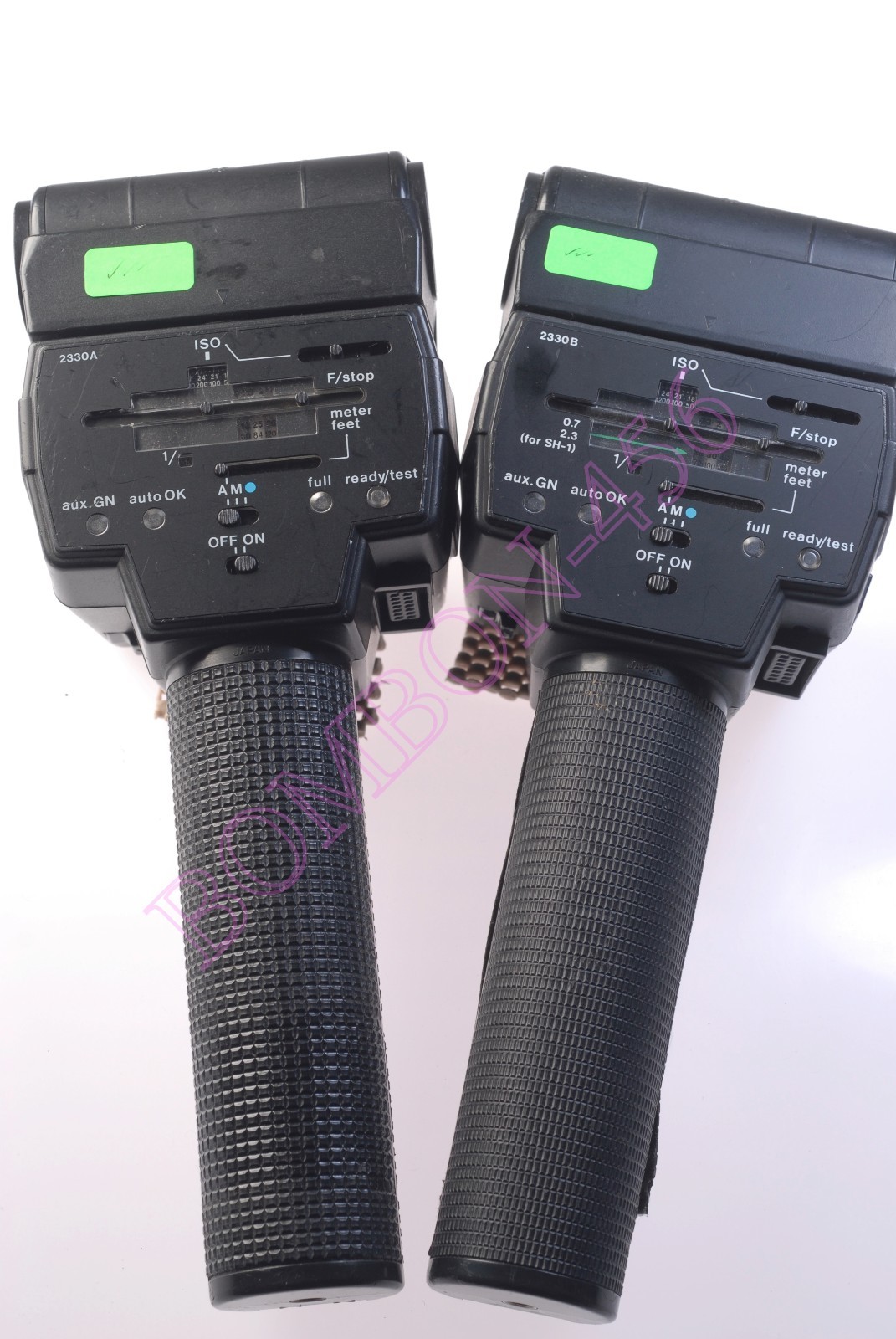 SUNPAK 622 PRO FLASH, GOOD WORKING CONDITION. TESTED. (X2 PRO FLASHES)