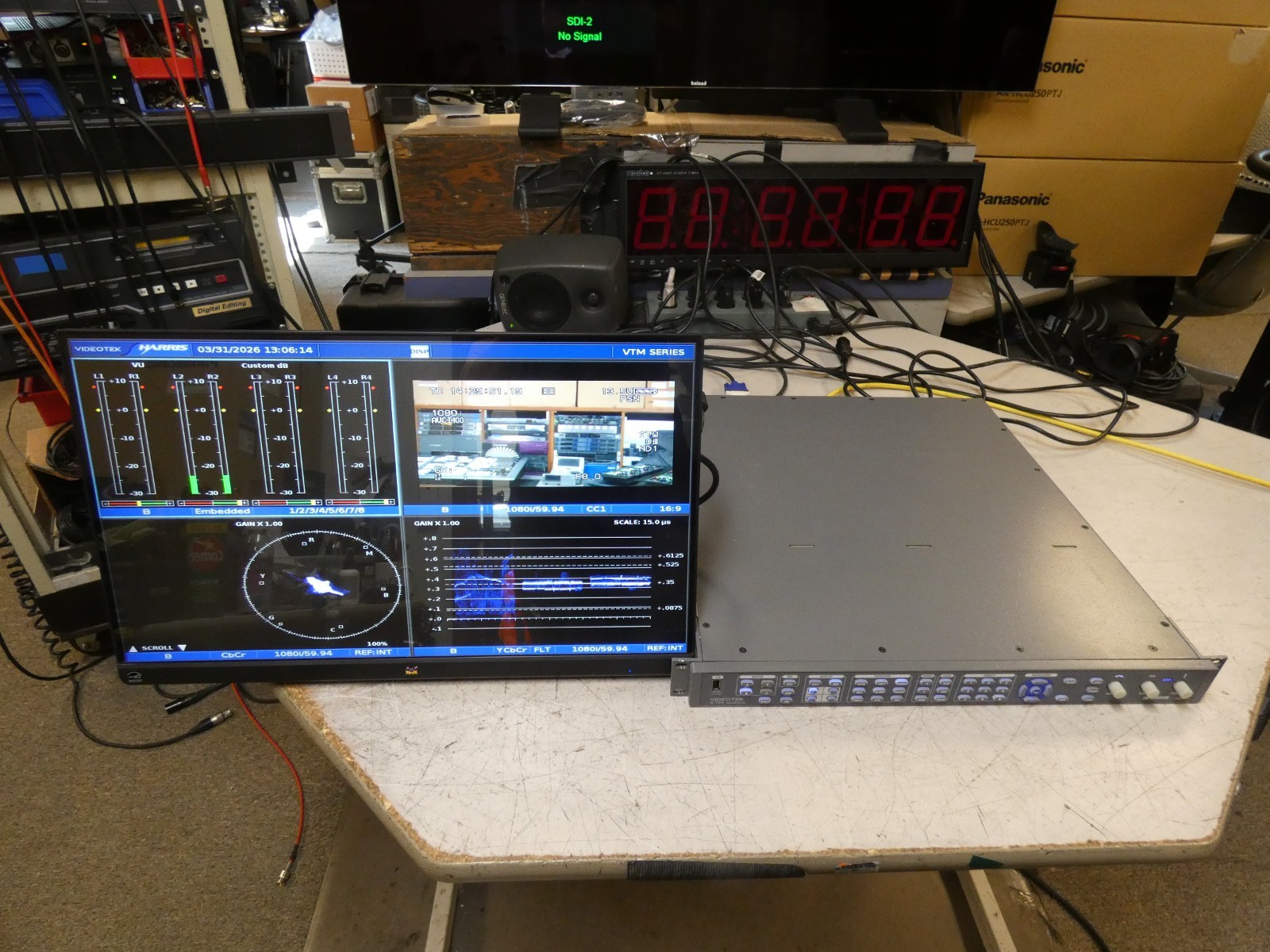 Harris Videotek VTM-4100 PKG-E Rasterizer w/Option EYE-2, Audio Option A3-OPT 3