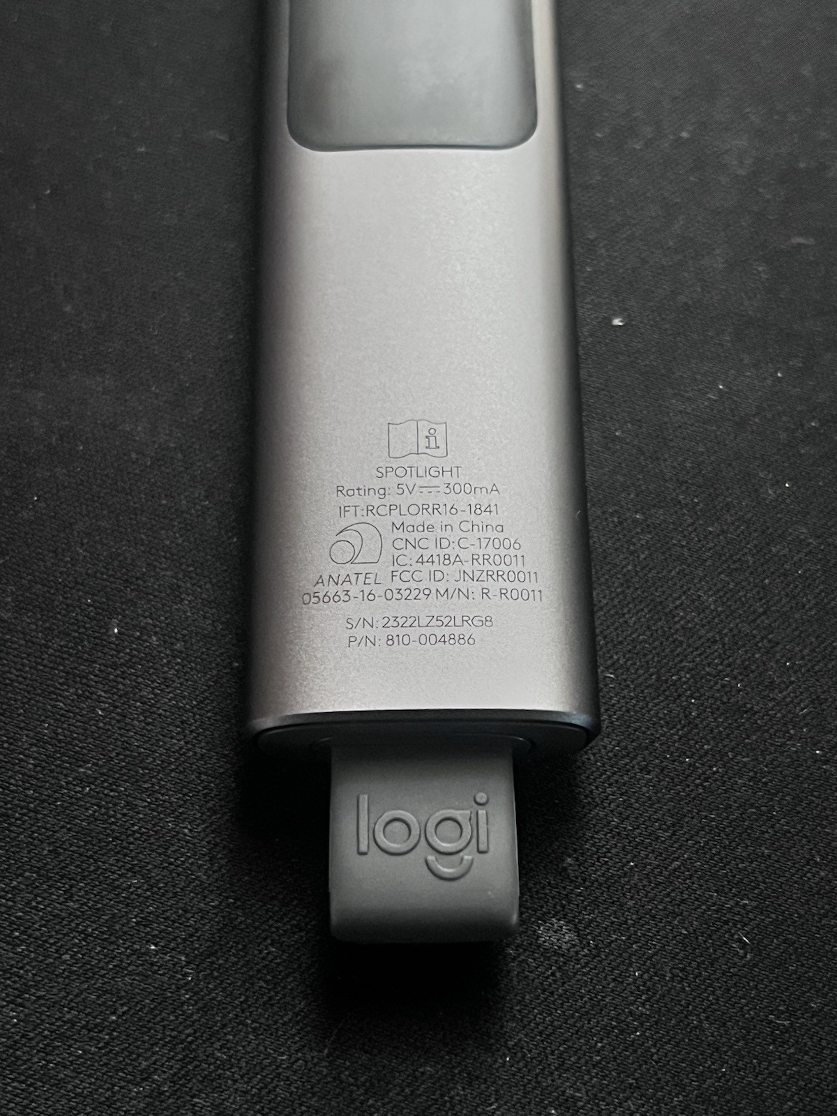 Logitech Spotlight 910-004654 Wireless Pointer Presentation Remote Controller