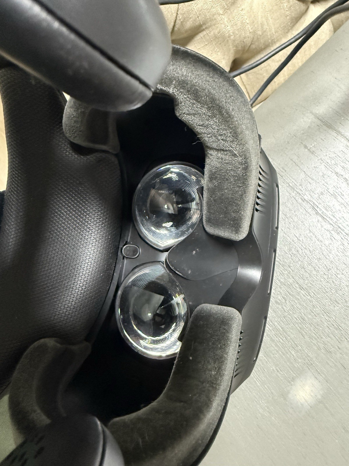 VIVE Cosmos Elite PC & Console VR Headset Kit Black w/2 Controllers