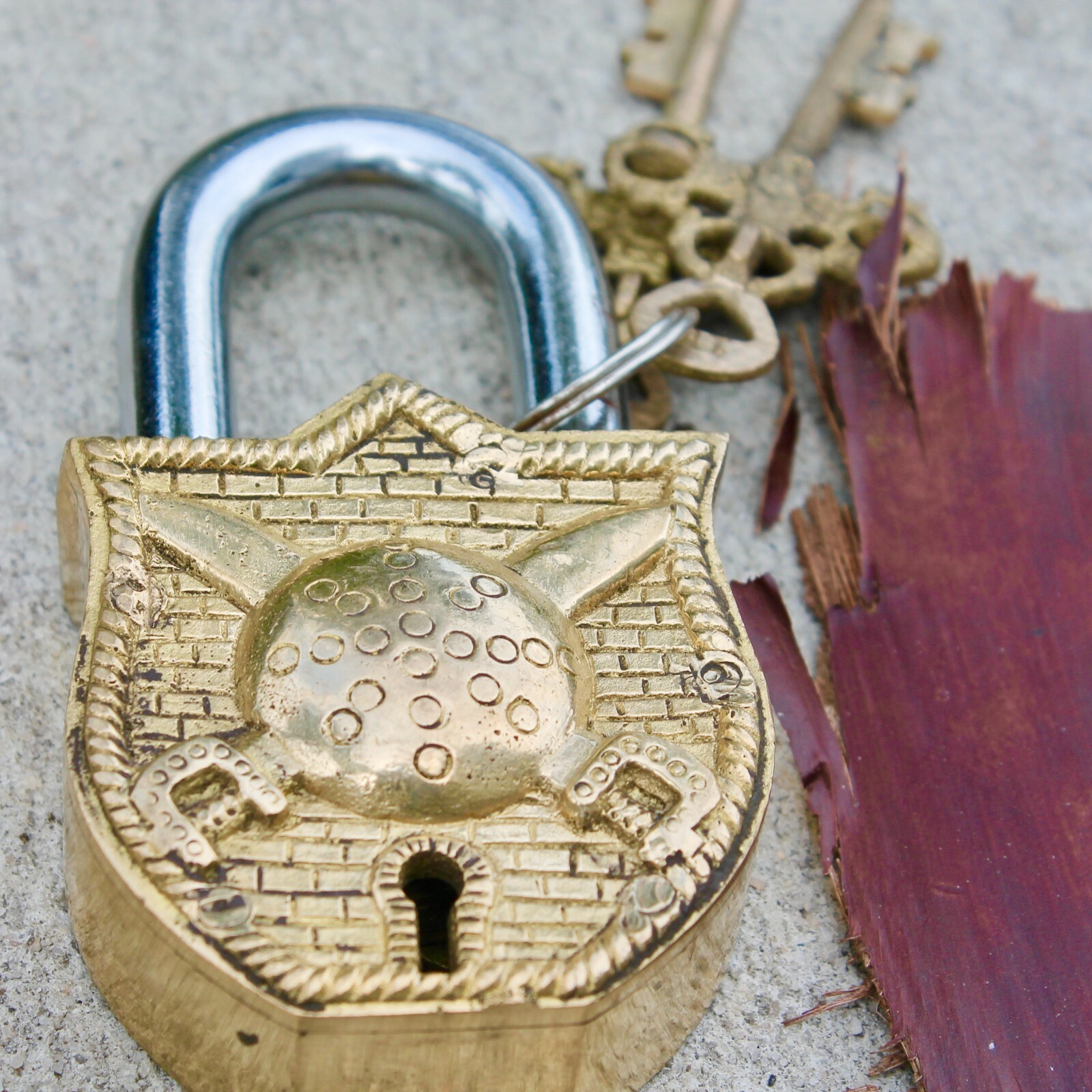 Big Brass Padlock War Shield Armor working key mid century locks Rare Vintage