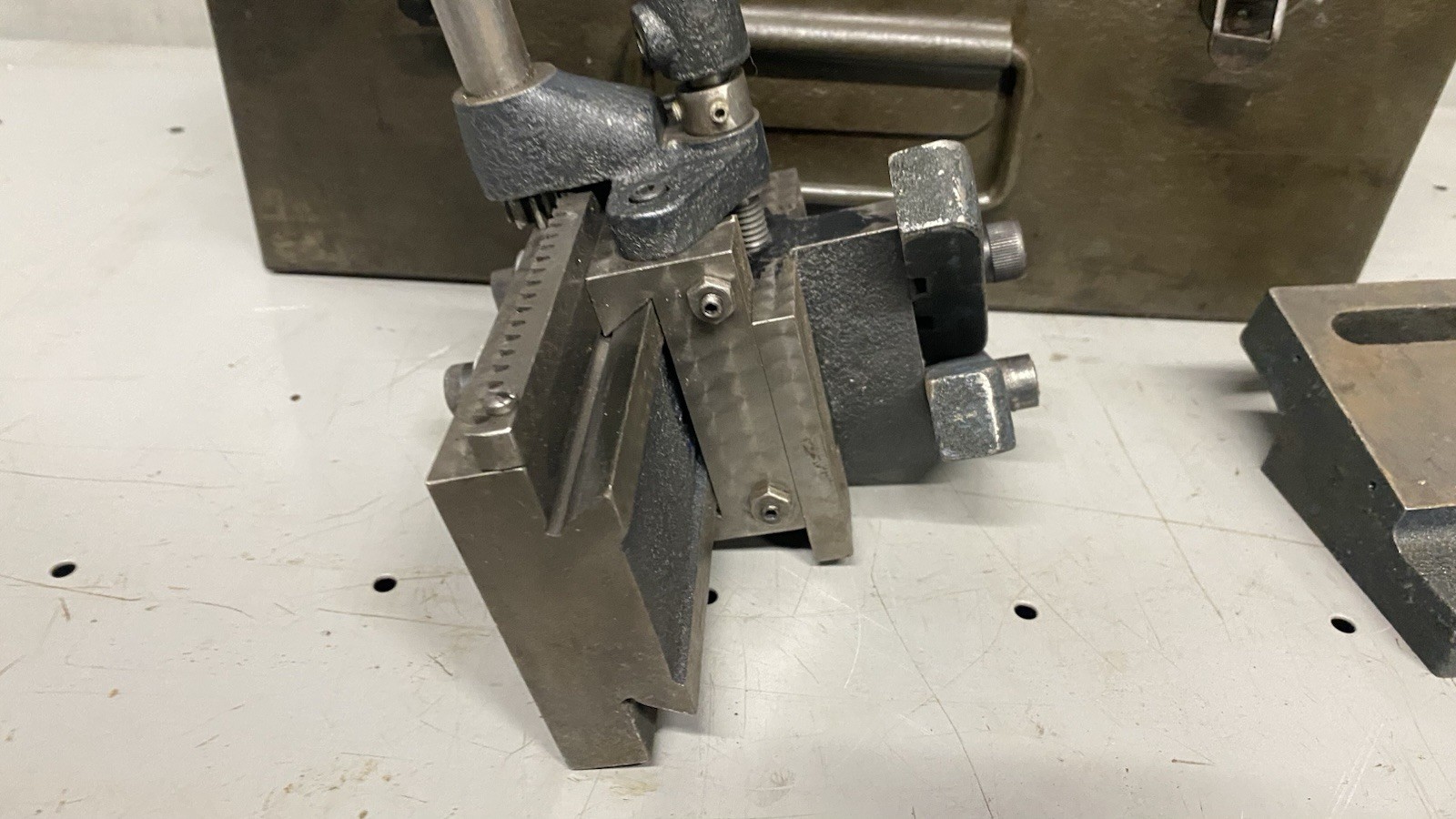 IDEAL 24-033 MIDGET COMMUTATOR PRECISION GRINDER FIXTURE, Excellent Condition ￼