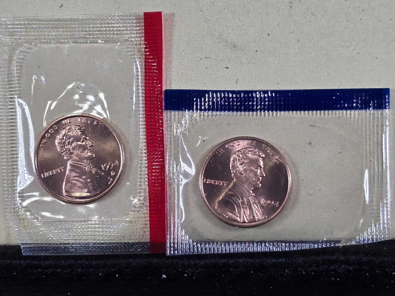 1994 P & D Lincoln Cent Penny 1C Philadelphia Denver Uncirculated