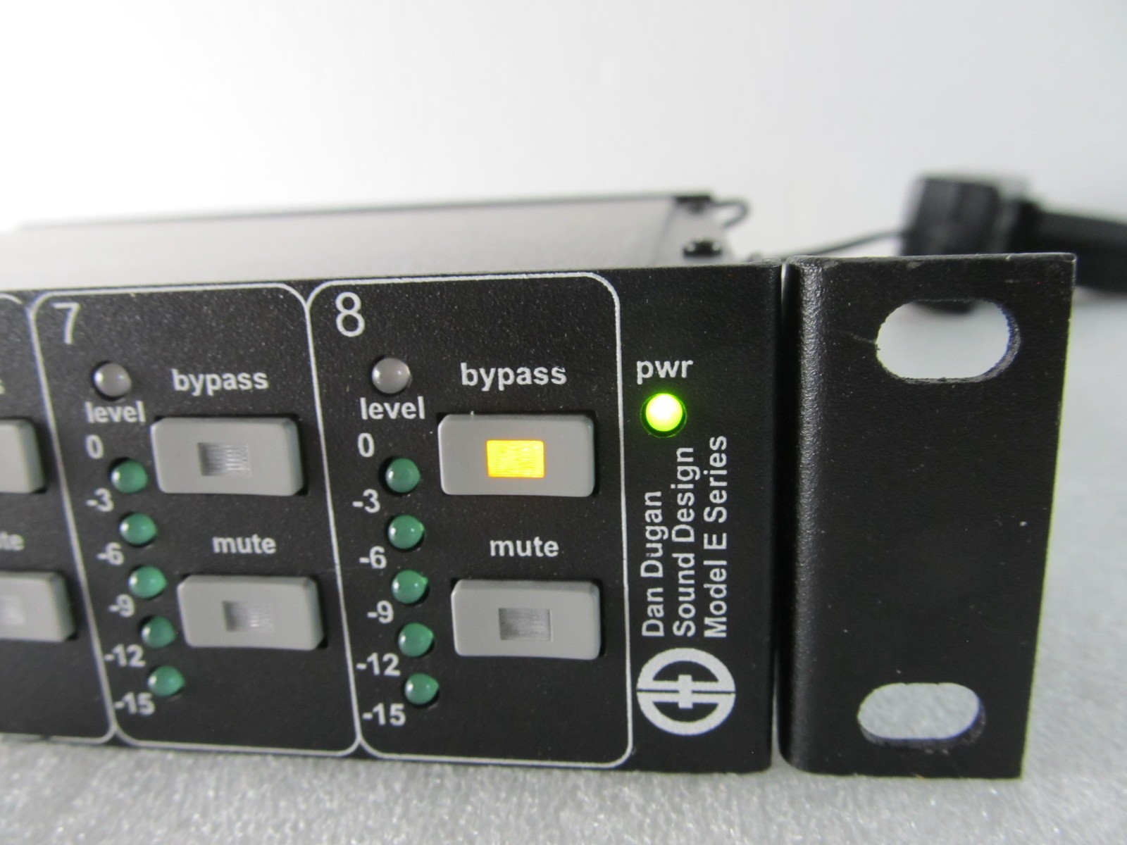 Dan Dugan Sound Design Model E-2 Automatic Mixing Controller w/ power supply