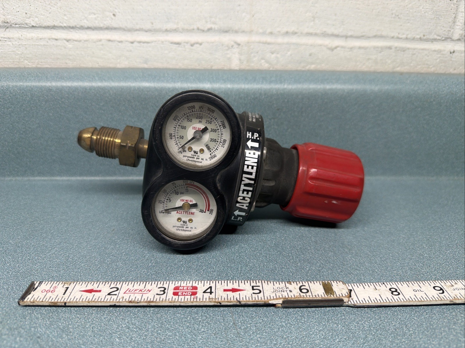 Victor ESS3-15-300 Edge Series Acetylene Regulator