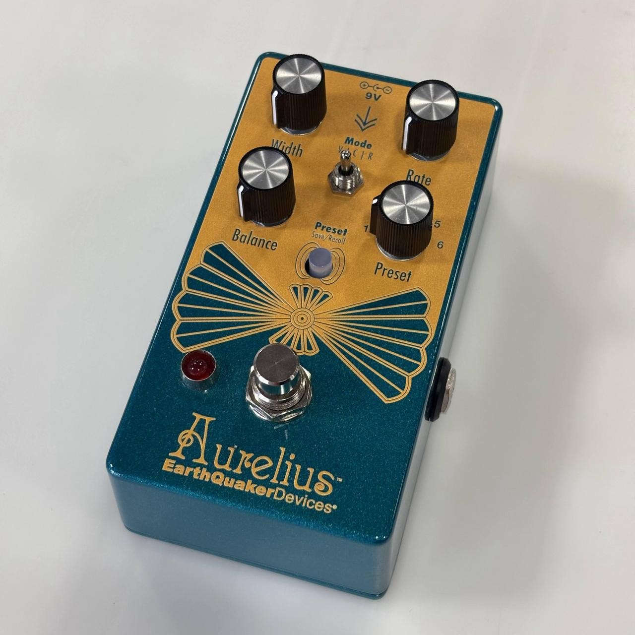 Earthquaker Devices Aurelius Compact Effector Tri-Voice Chorus