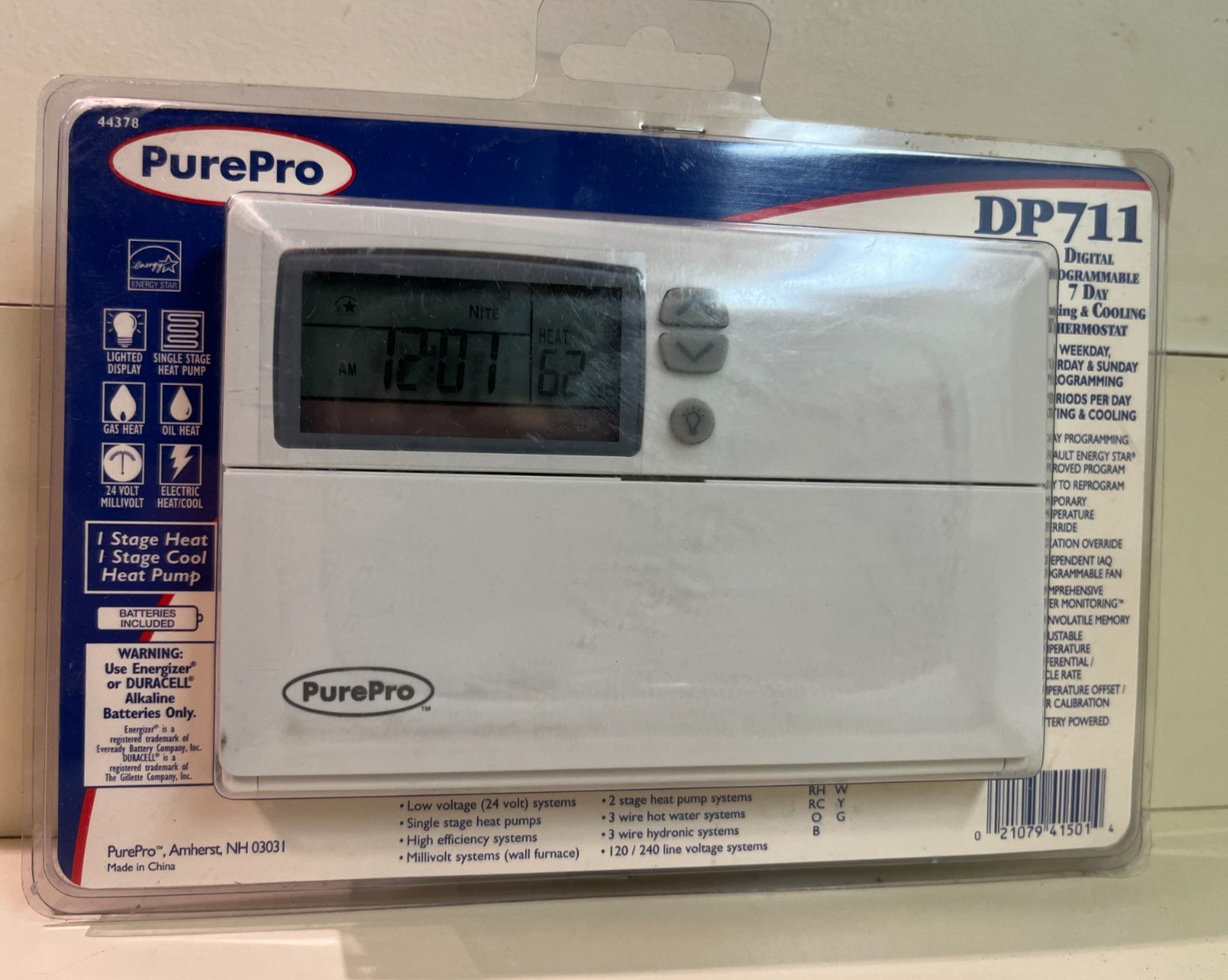New Old Stock - PurePro DP711, 7 Day Digital Programmable Thermostat, Heat/Cool