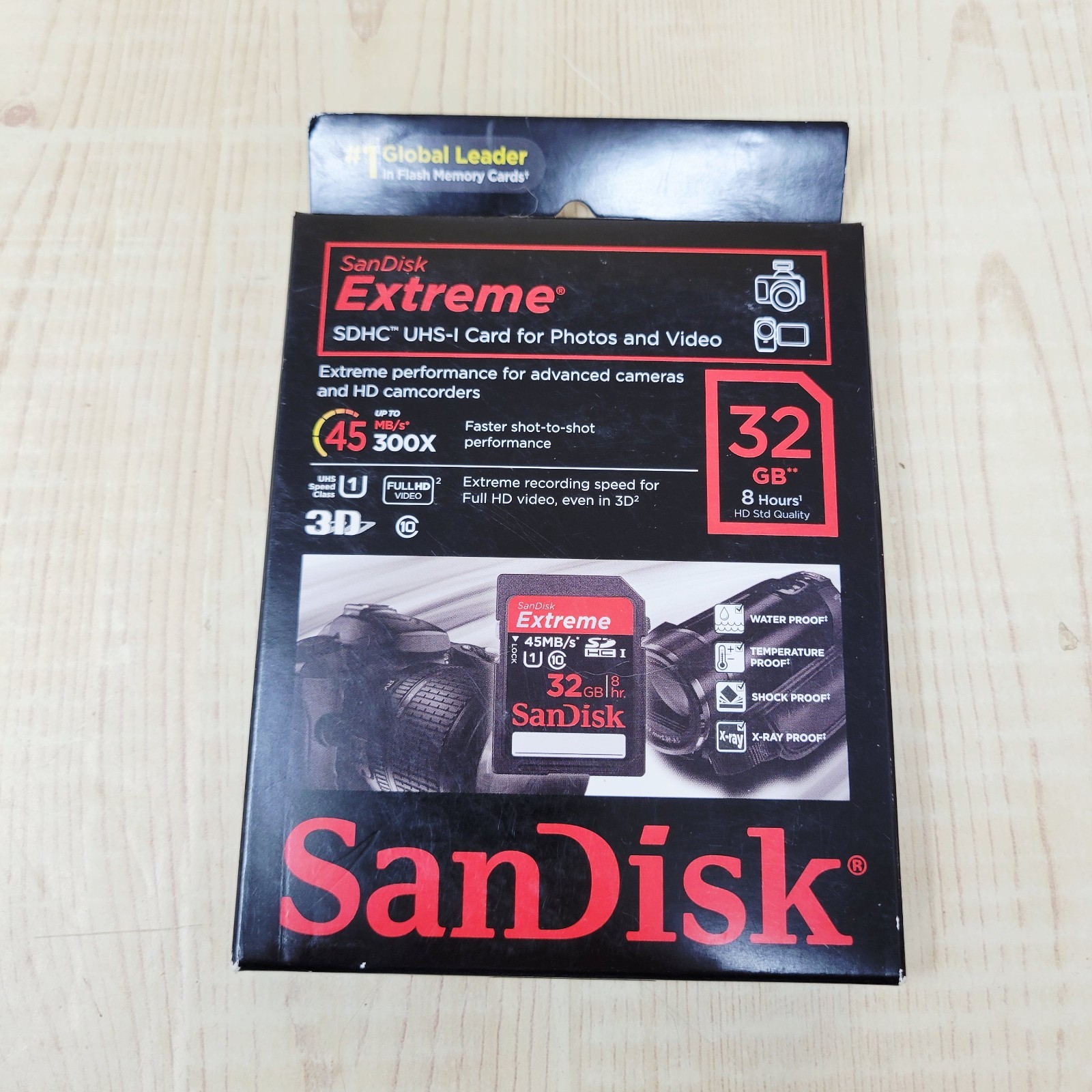 SanDisk Extreme SDHC UHS-I Memory Card  32 GB SDSDX-032G-X46 NEW SEALED