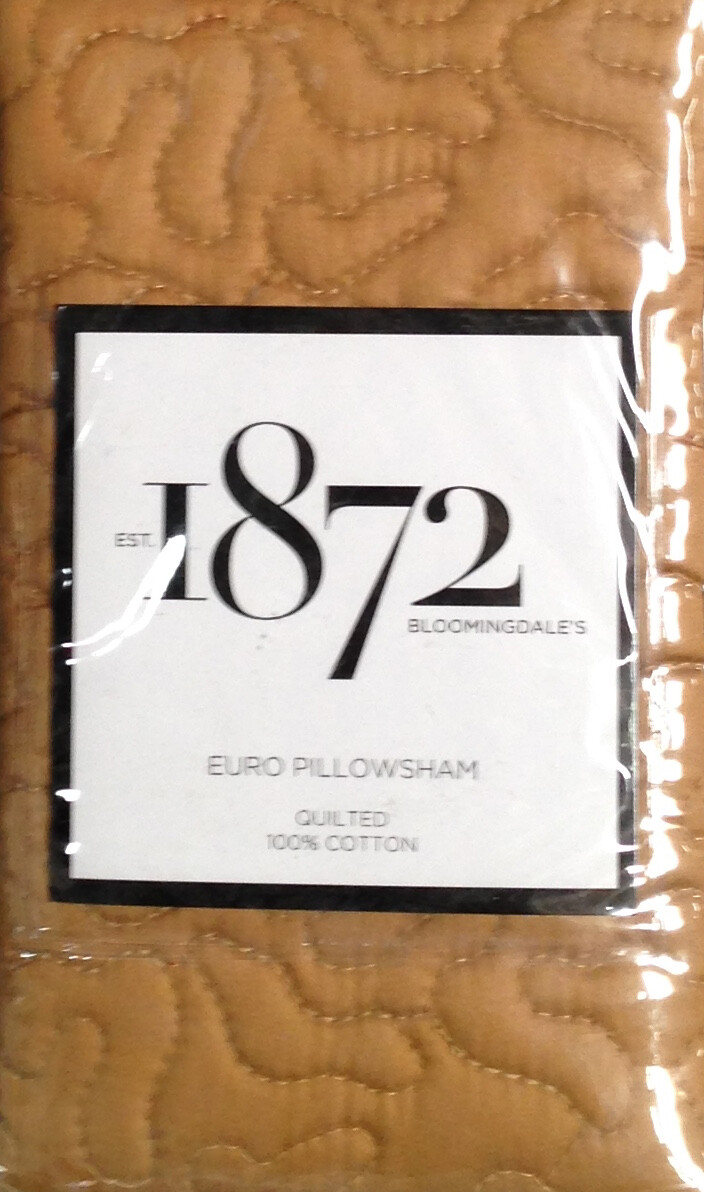 New Bloomingdale's 1872 Bukhara 100% Cotton Quilted Standard Pillowsham, Gold