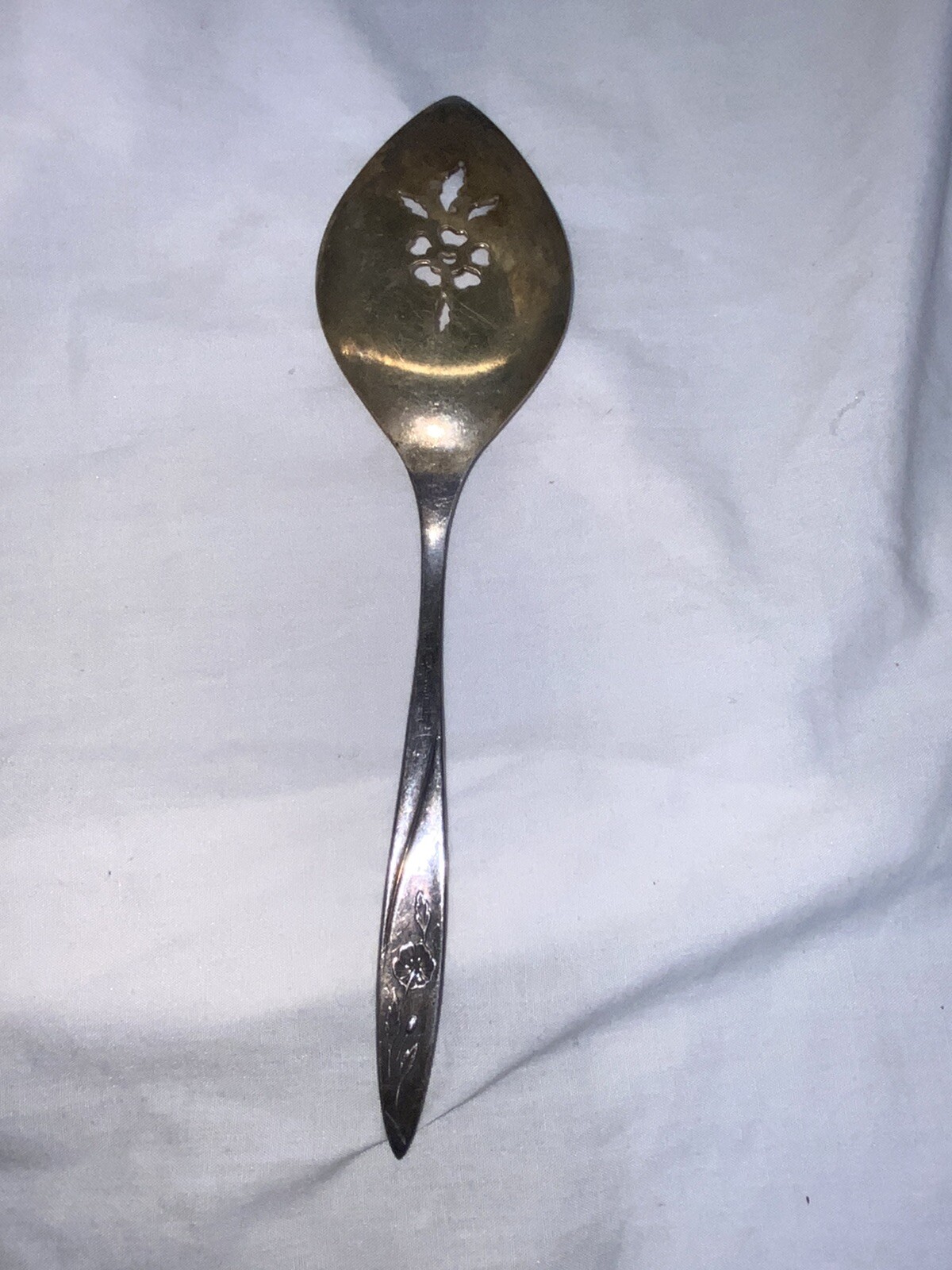 MORNING ROSE Oneida Community silverplate Solid Pierced Pie Server