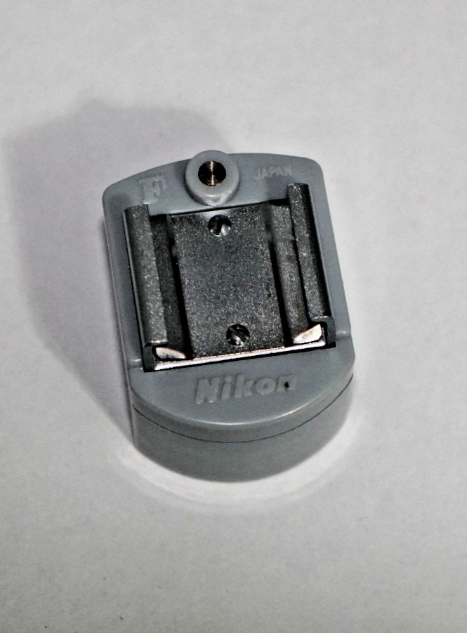 NIKON F FLASH COUPLER SHOE