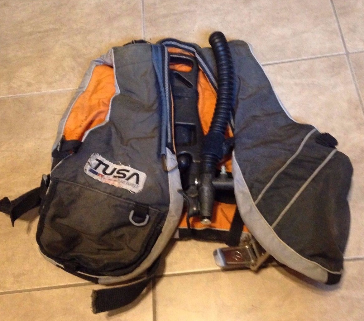 Tabata Tusa Scuba Dive Vest