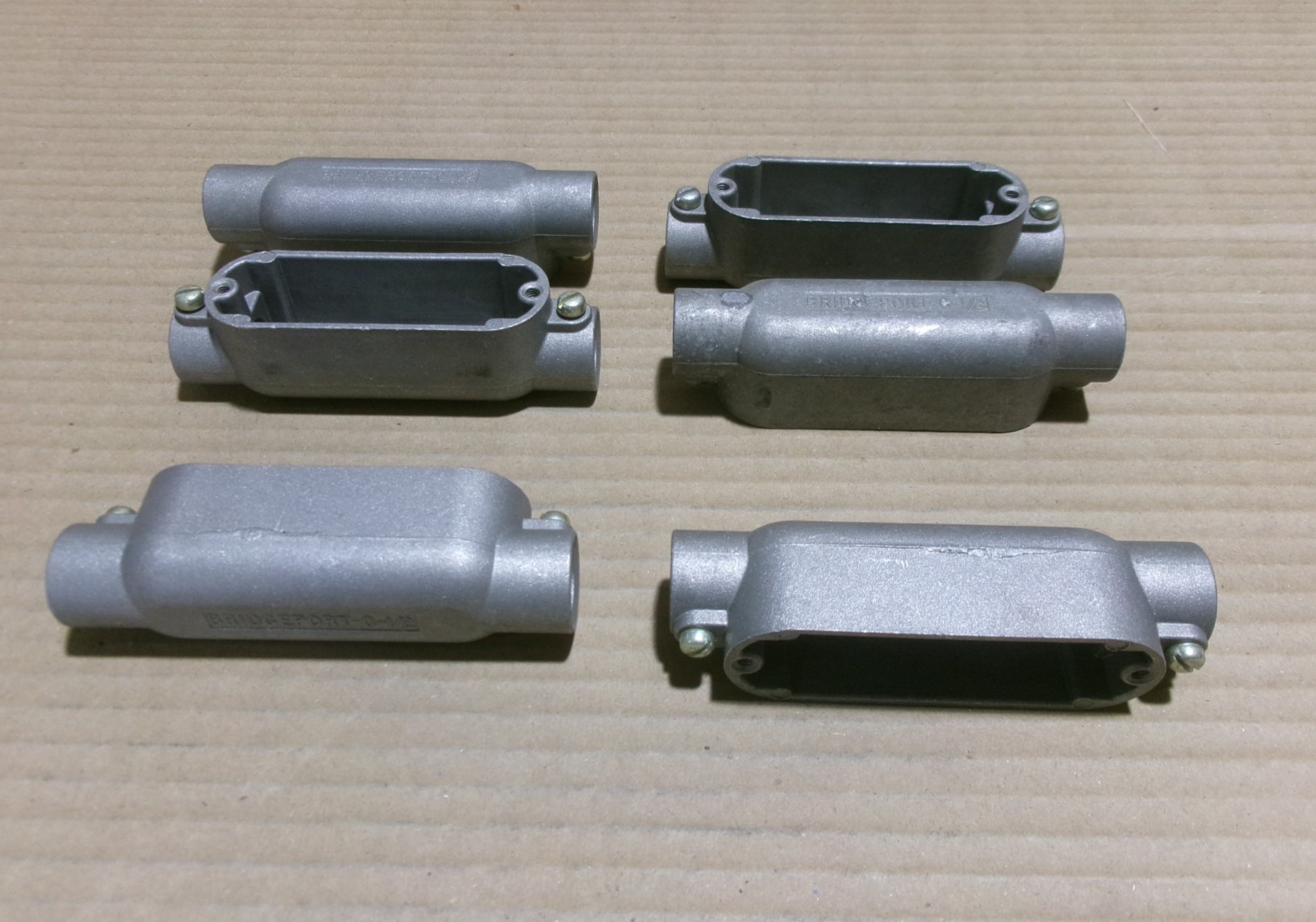 New Lot of 6 Bridgeport 1/2" Type C Conduit Body #1 AK