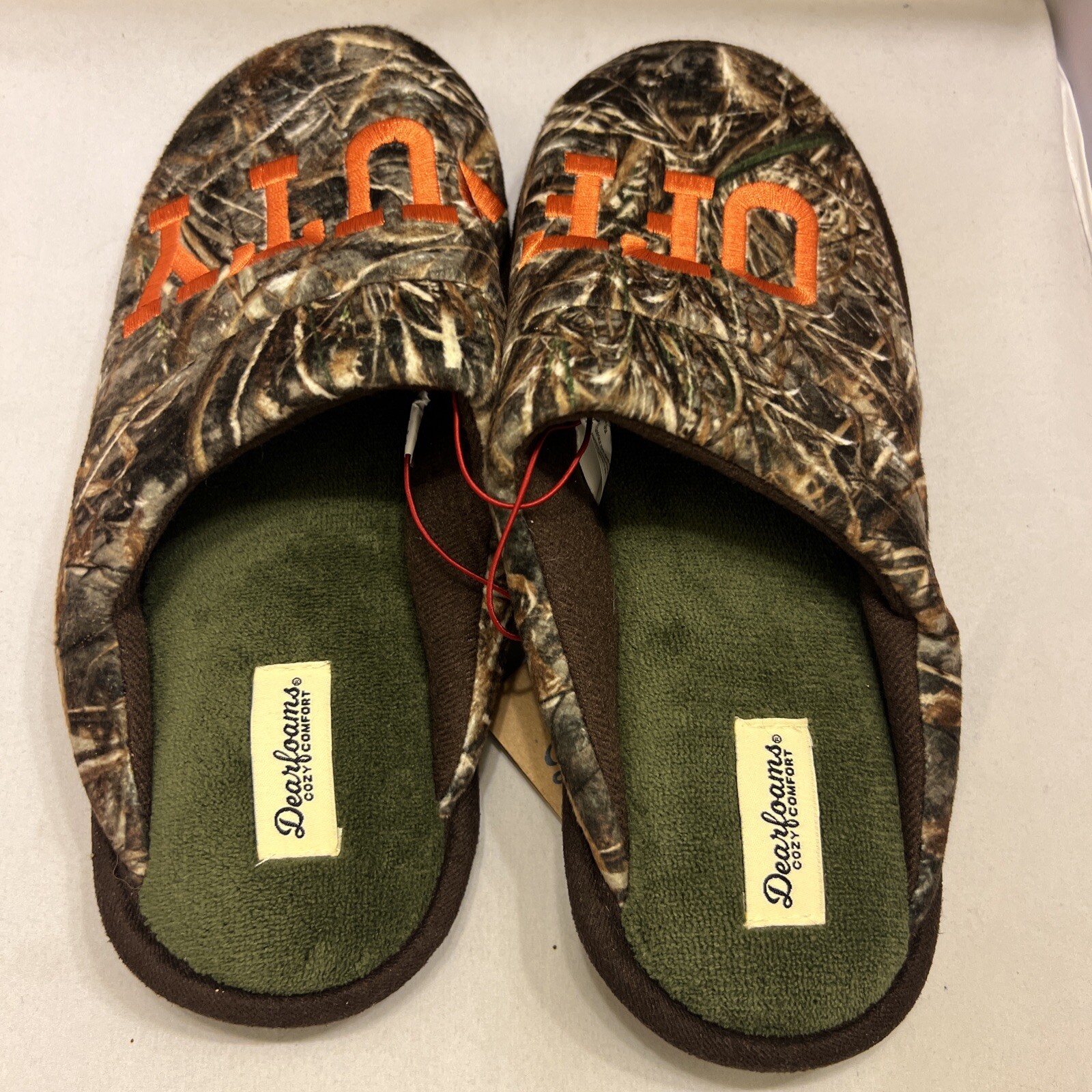Dearfoam Camo Slippers Men Size 7/8 Memory Foam
