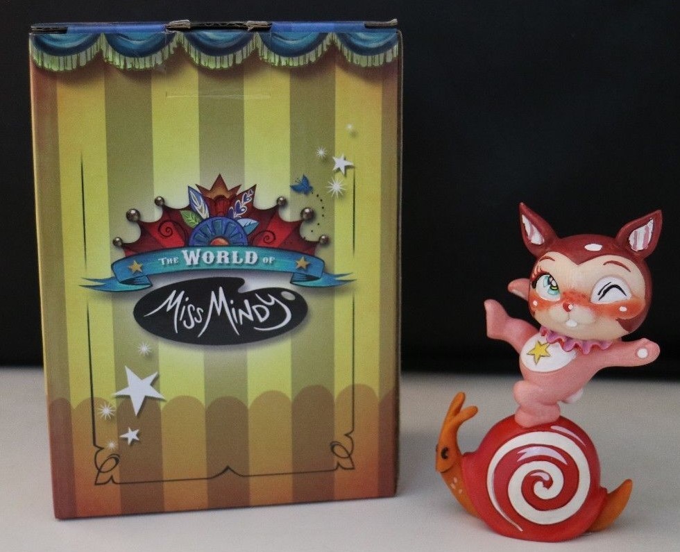 NYCC Toy Fair 2018 Miss Mindy's Bunny Love Exclusive Autographed Figurine