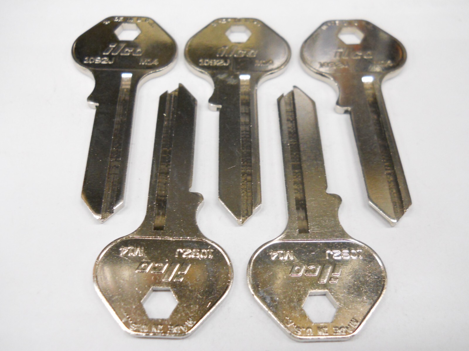 Ilco 1092J Key Blank Fits Master lock M14 19K M19 92H MA6 Lot of 5