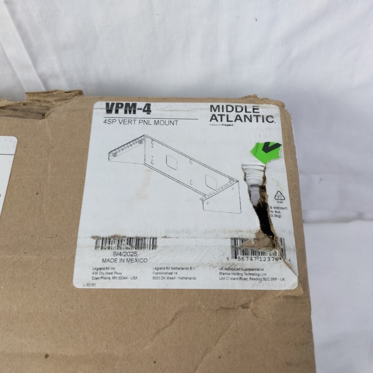 Middle Atlantic VPM-4 VPM Series Vertical Panel Mount Rack 200lb Weight Capacity