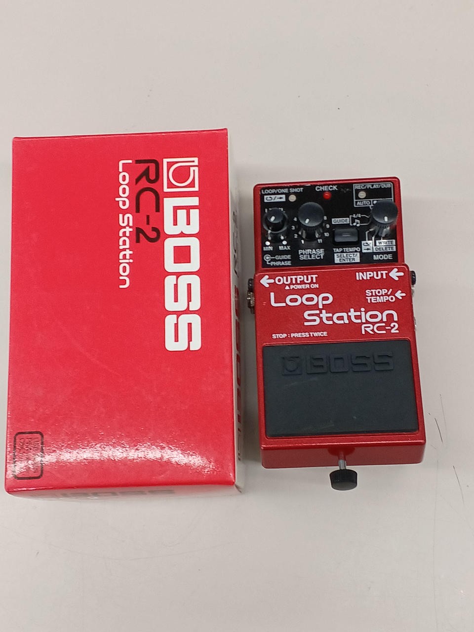 BOSS RC2 Loop Station Guitar Pedal Time Based Looping Compact Ready to Use