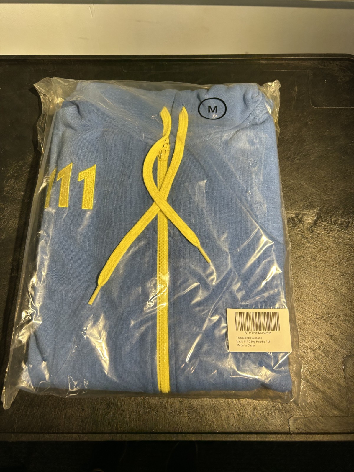 Bethesda Fallout Vault 111 Hoodie Size M - L - XXL -  BRAND NEW IN ORIGINAL PKG.