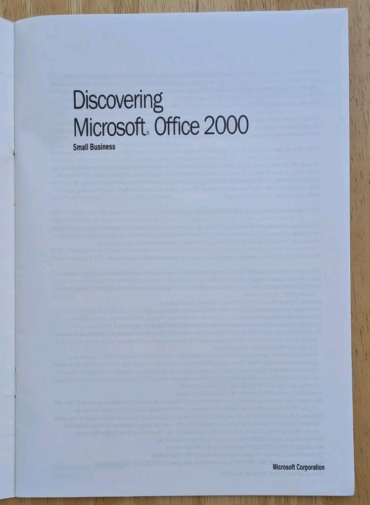 Discovering Microsoft Office 2000 Small Business ➜ 2 Discs + COA