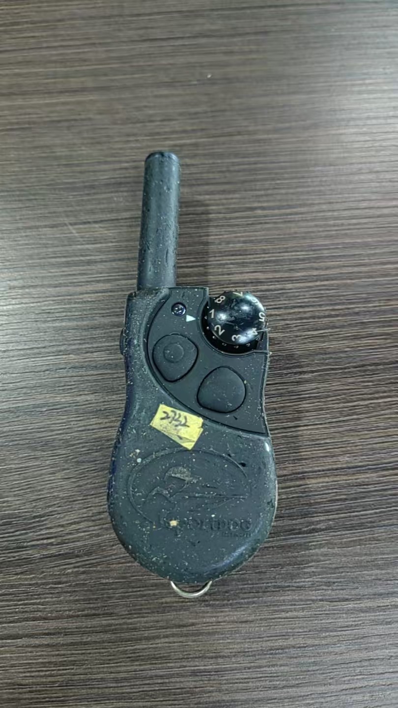 Used SportDOG Remote Control Handheld Transmitter SDT00-12565