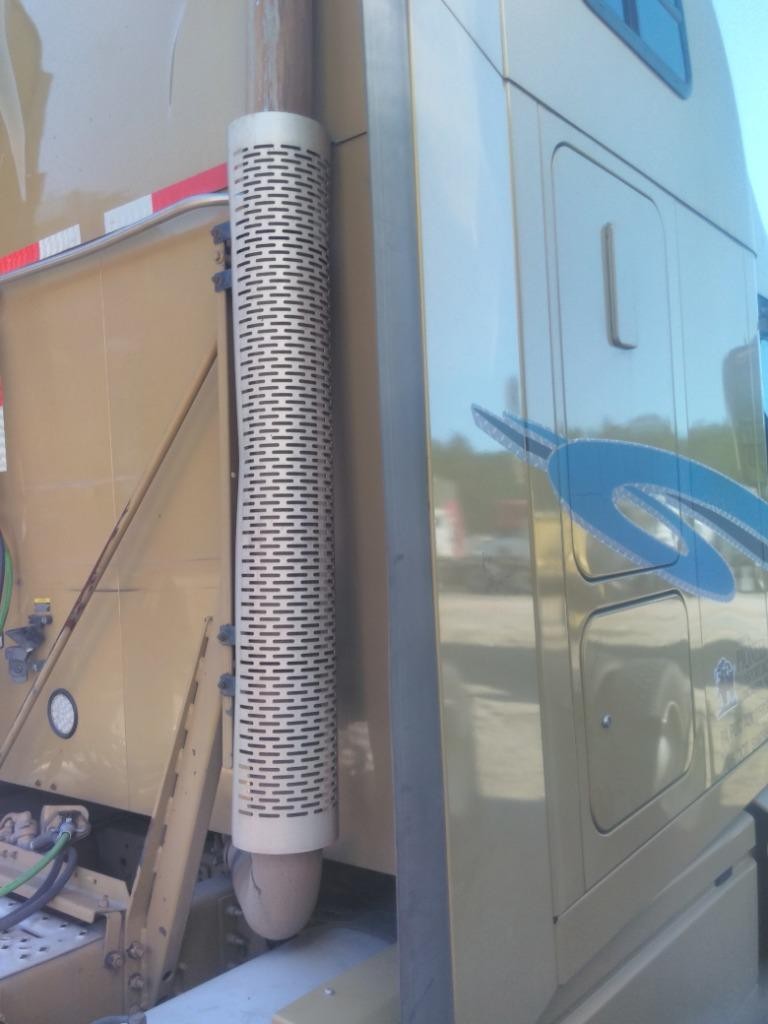 For 2016 MACK CXU613 SLEEPER FAIRING Right ,  GA