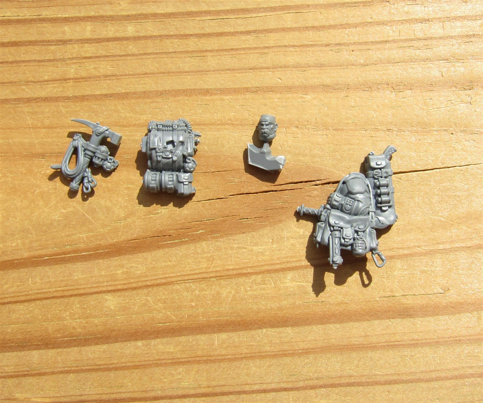 40K Leagues of Votann Hearthkyn Warriors SPC Lugger Salvagers Kill Team Bits