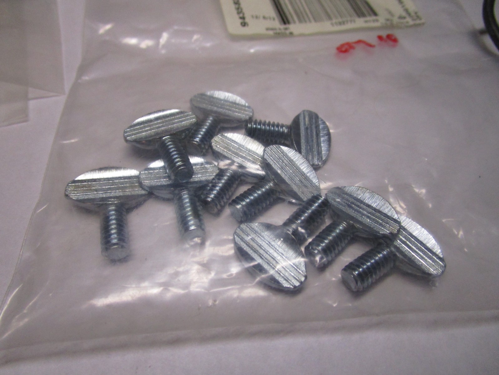 1/4"-20 x 1/2" Type B Regular Thumb Screw, No Shoulder, Zinc QTY 10