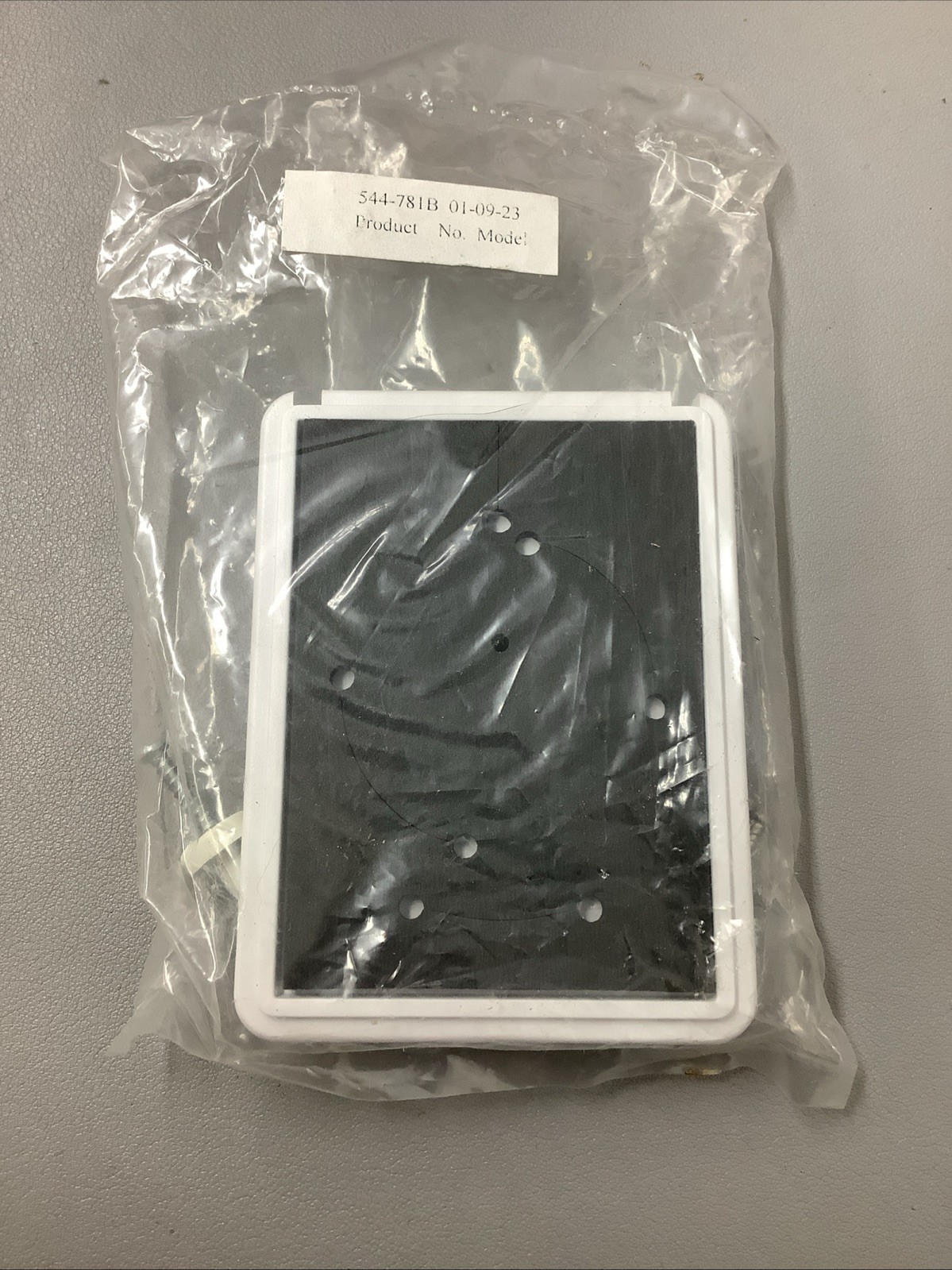 Siemens 540-670B Electronic Room Temperature Sensor (b468)