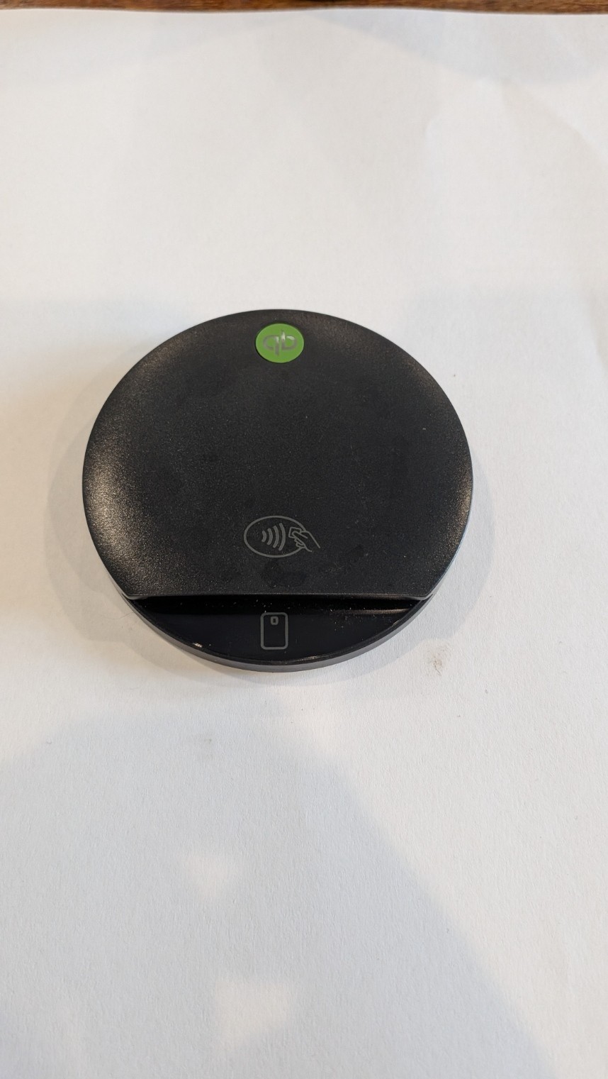 Intuit QuickBooks QB33 Mobile Card Reader Contactless Chip Credit Card Reader