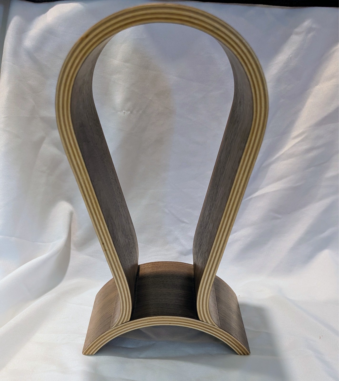 headphone stand