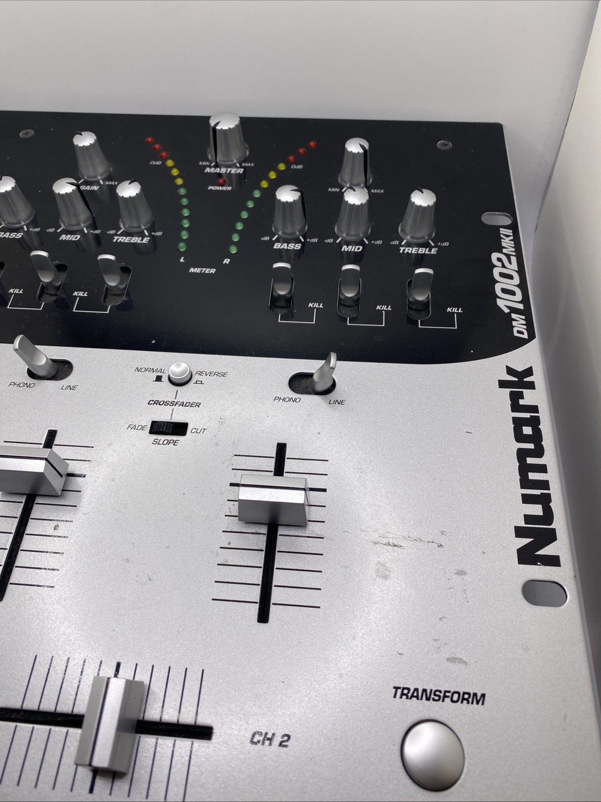 Numark DM1002MK11