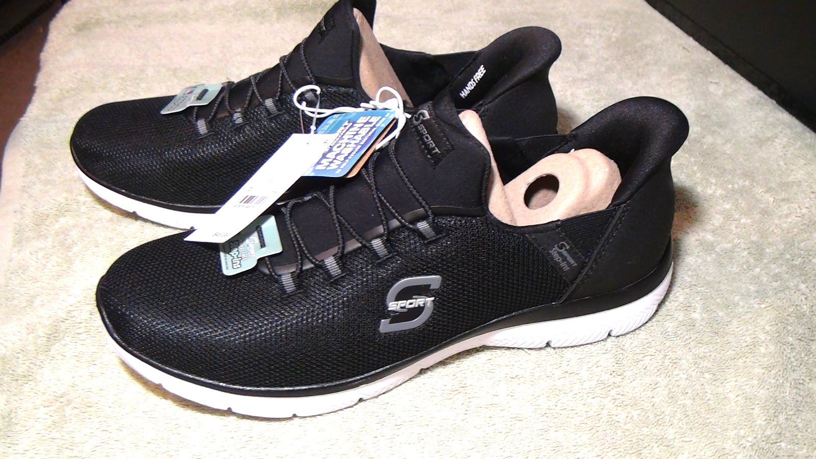 S Sport By Skechers Women's 6 and 10 Hands Free Syrka Step-Ins Sneakers  Black