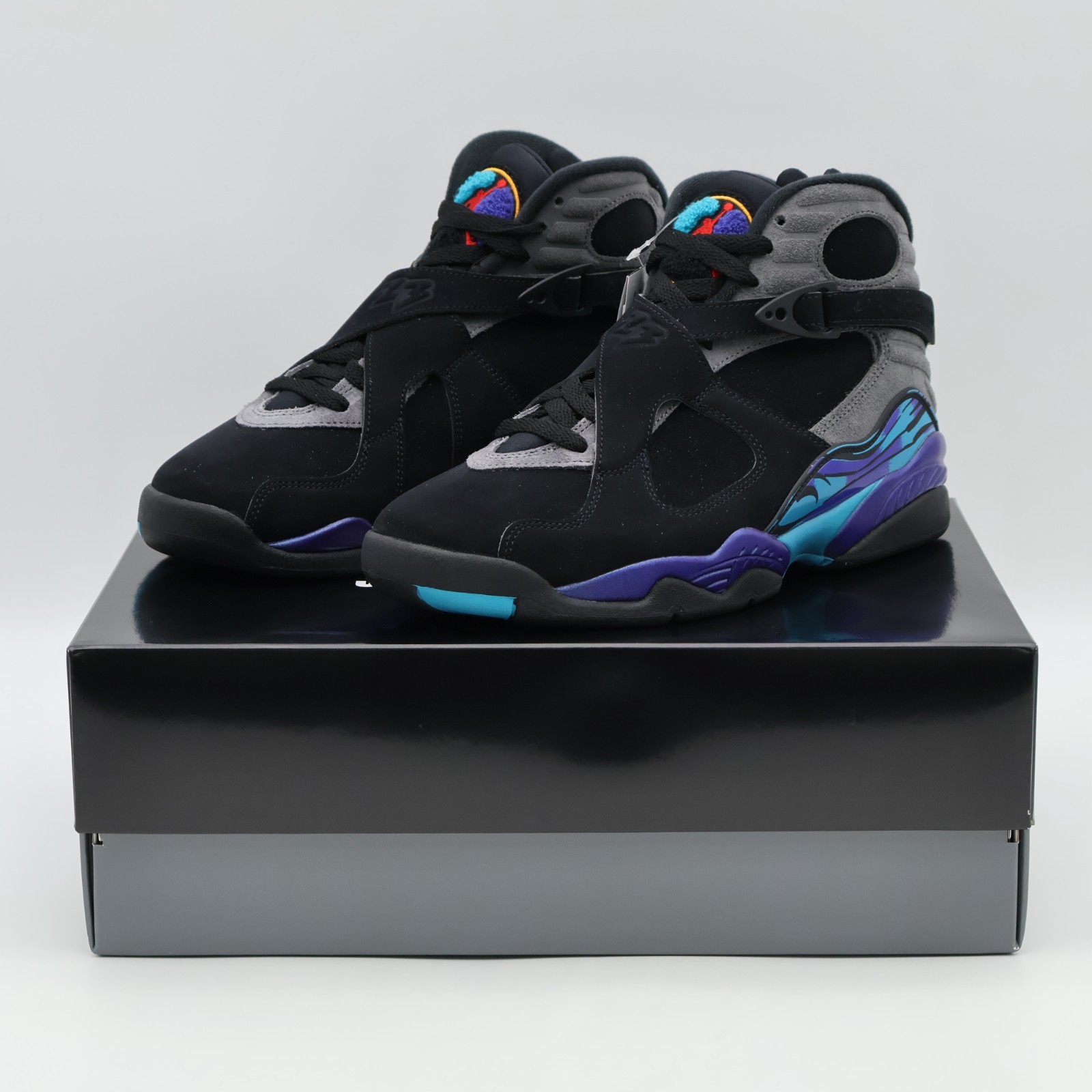 305381-006 Nike Air Jordan 8 Retro Aqua 2025 (Men's)