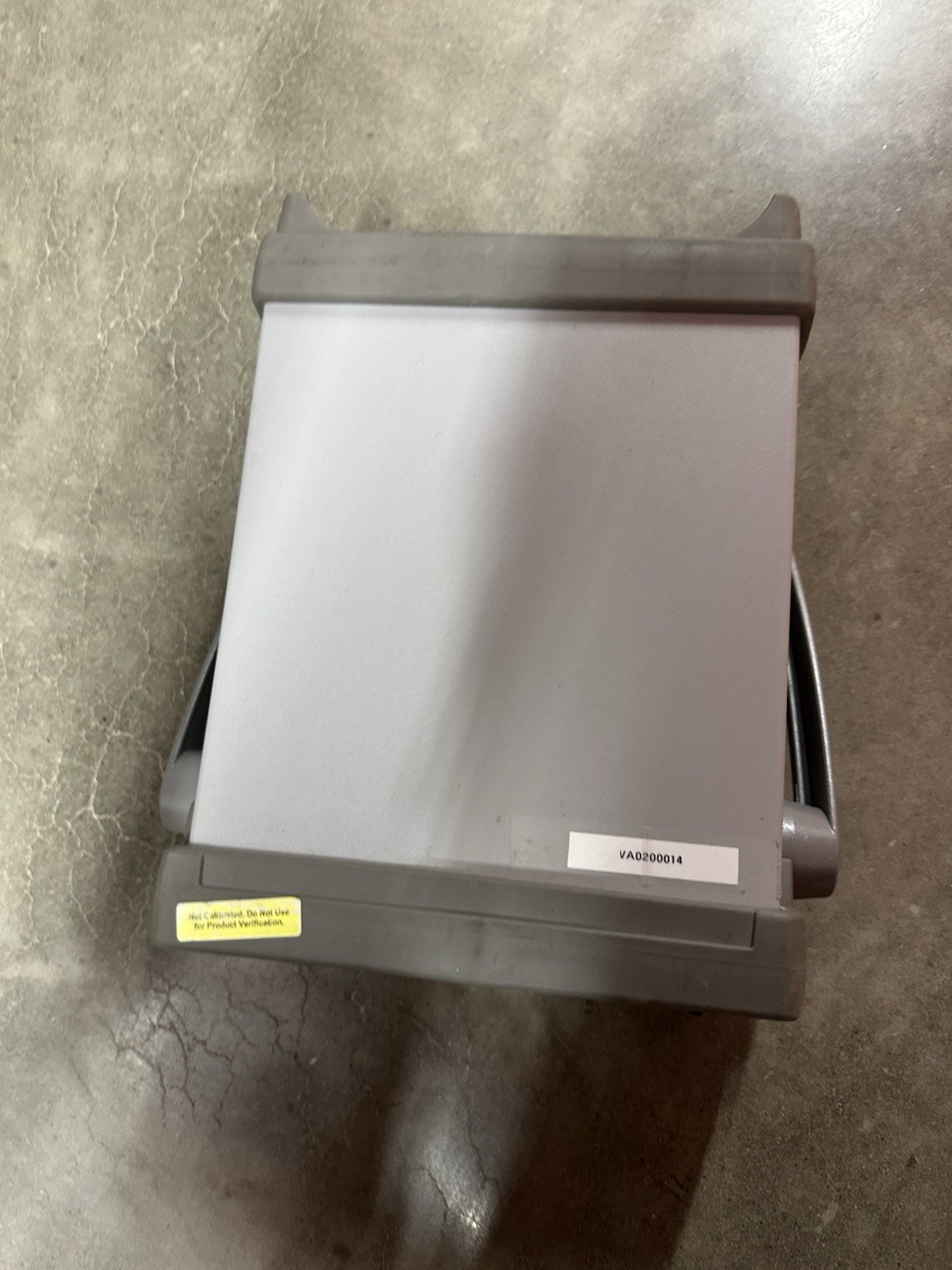 Agilent 33220A 20 MHz Function Arbitrary Waveform Generator