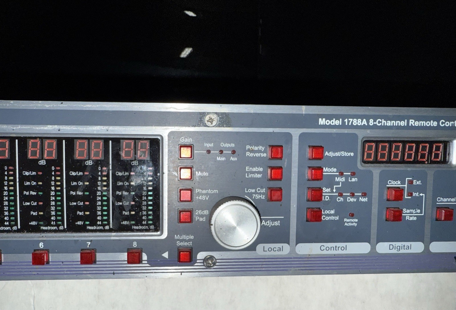 Aphex Model 1788A 8 Channel Microphone Preamp with Digital Output Card