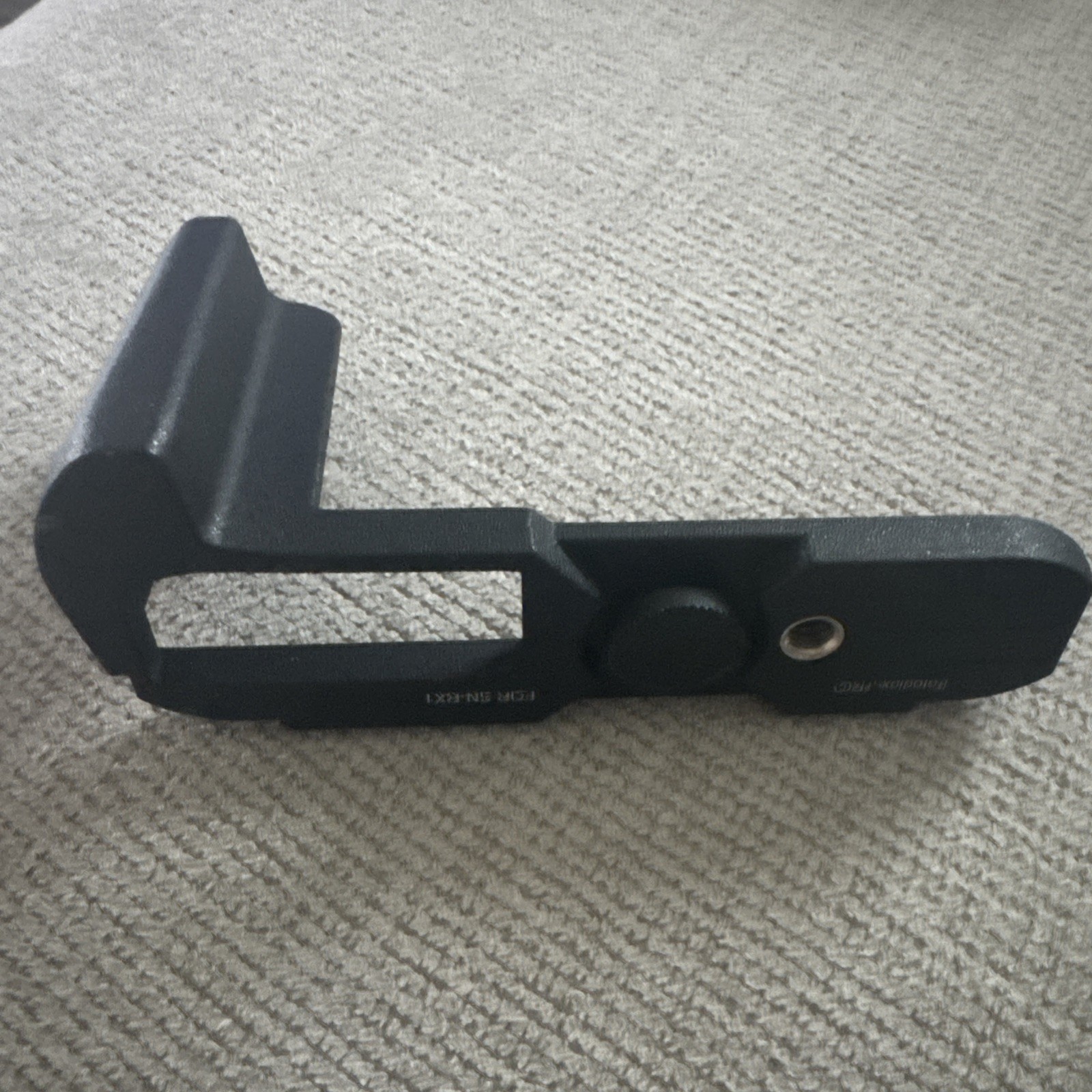 Hand Grip For Sony RX1 RX1R Metal Photograph Fotodiox Camera Accessory  Open Box