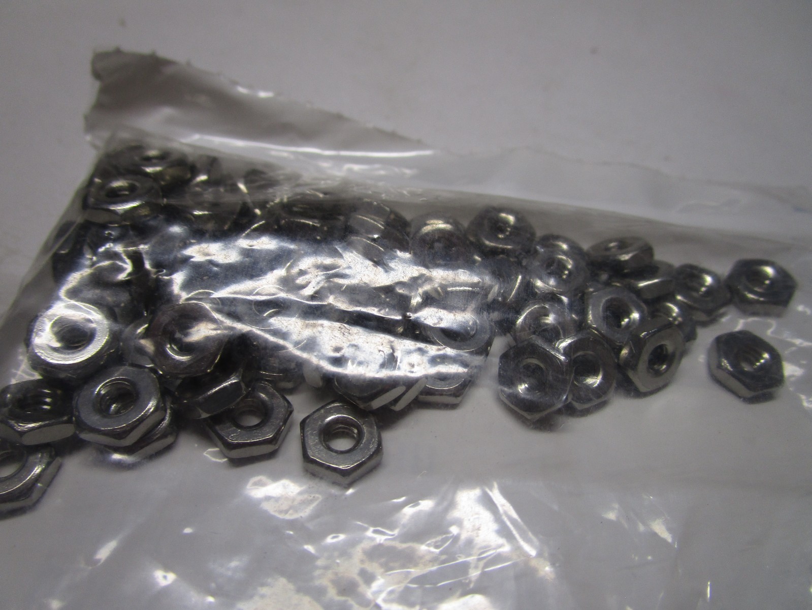 #6-32 18-8 STAINLESS STEEL MACHINE SCREW HEX NUT QTY 75