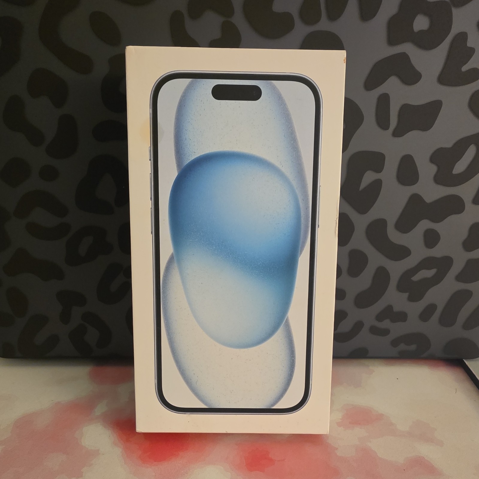 Apple iPhone 15 Blue 128GB Retail Box Only