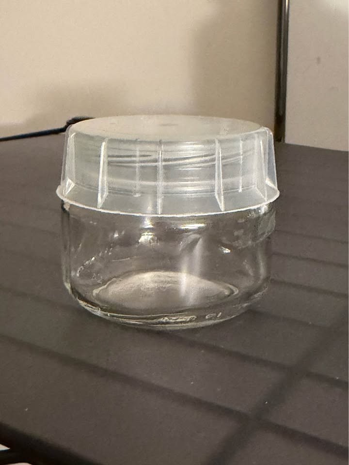 Magenta B-Caps Bay Food Lids Tissue Culture