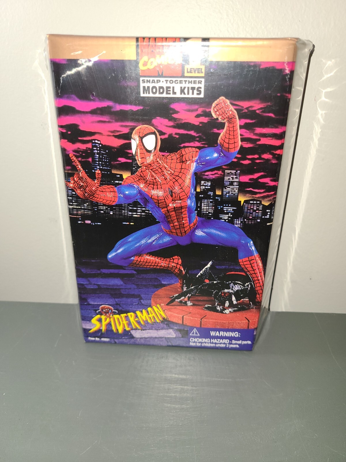 Spider-Man Marvel Comics Snap Together Model Kit Level 1 1996 New Factory Sealed