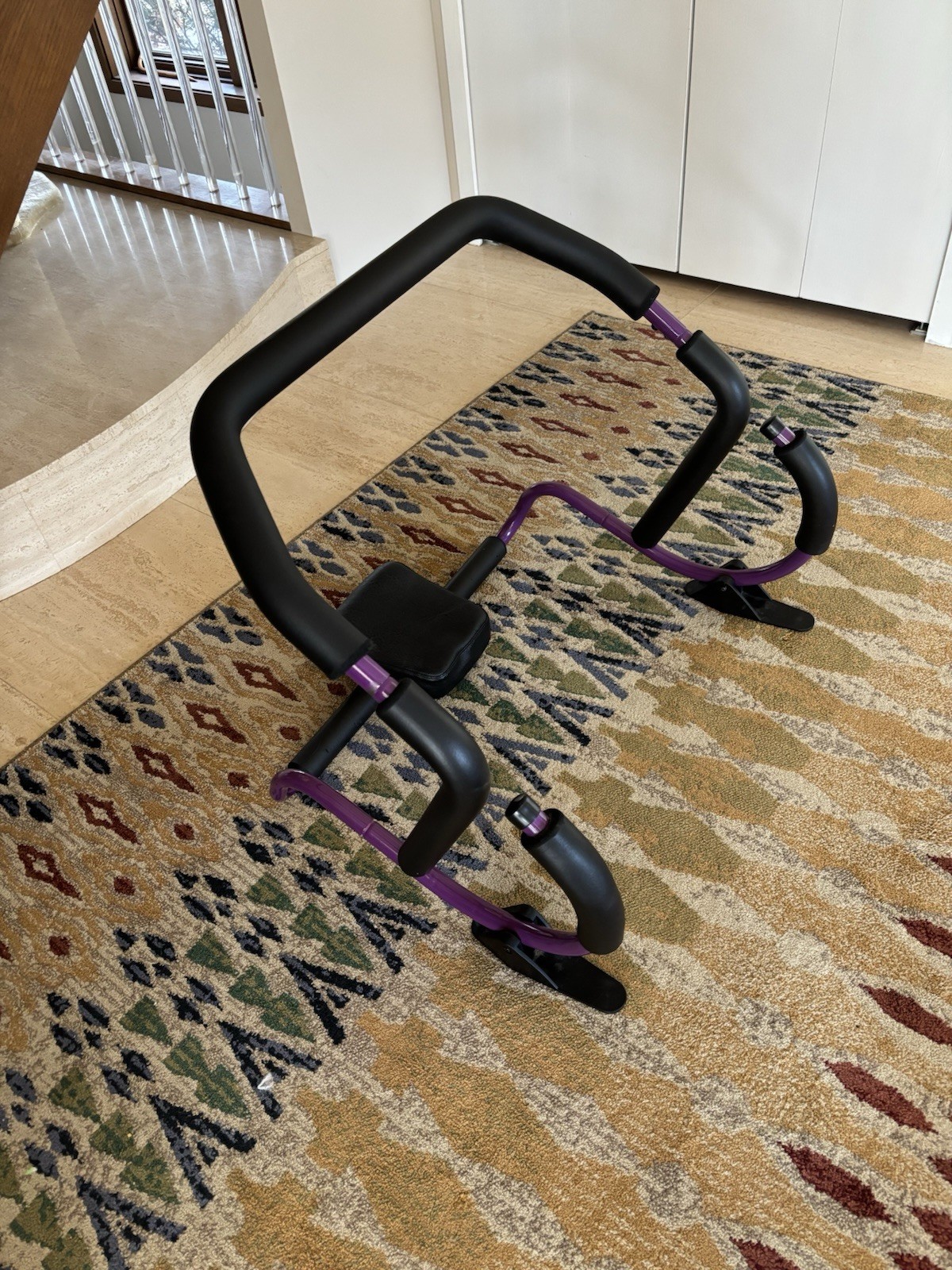 Purple Black Abdominal Crunch Machine with Headrest Pad & Foam Handles