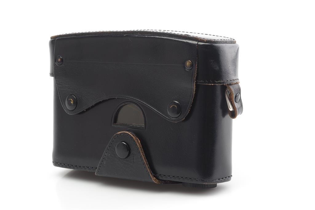 Leitz Leica M5 Everready Case With Strap
